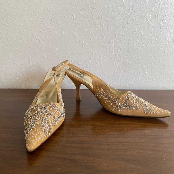 Carlo Fellini beaded slingback heels - Picture 2 of 6